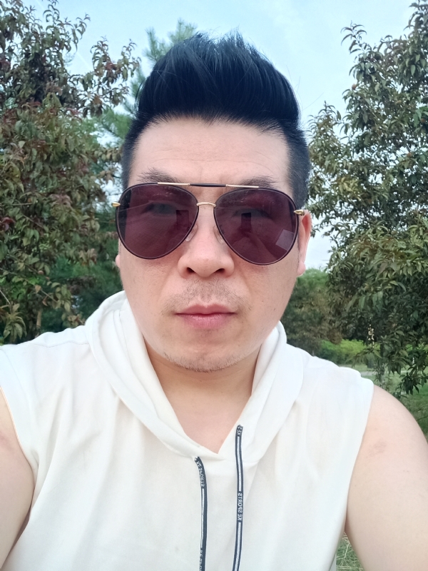 等风来的第二张照片--渭南中老年相亲网