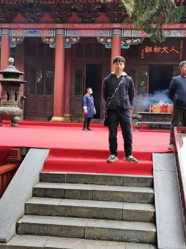 单身的小草的第三张照片--渭南中老年相亲网